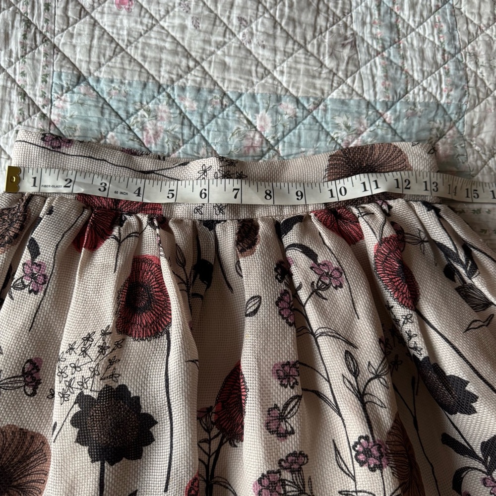 Jill Stuart Silk Floral Skirt Size 6 Cream A Line Pleated Cottagecore - Picture 10 of 12